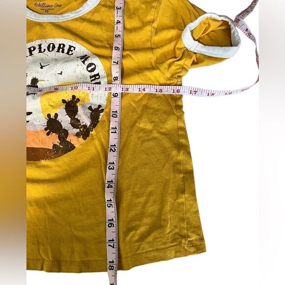 🌴 Rebellious One Aesthetic Desert Graphic YellowCropped Ringer Tee XS - Picture 7 of 10